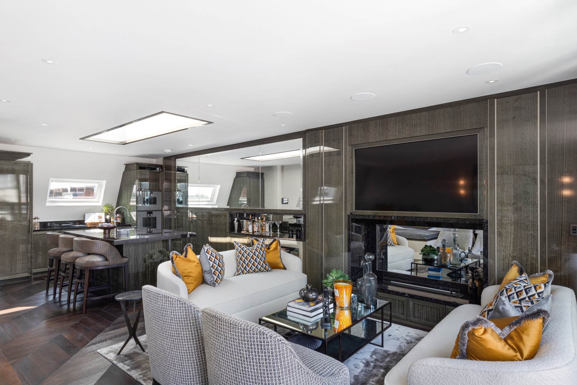 Flat Prince of Wales Terrace in Greater London
