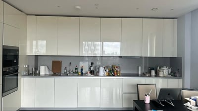 Room Ponton Road in Greater London