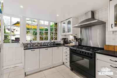 House Richmond Way in Greater London