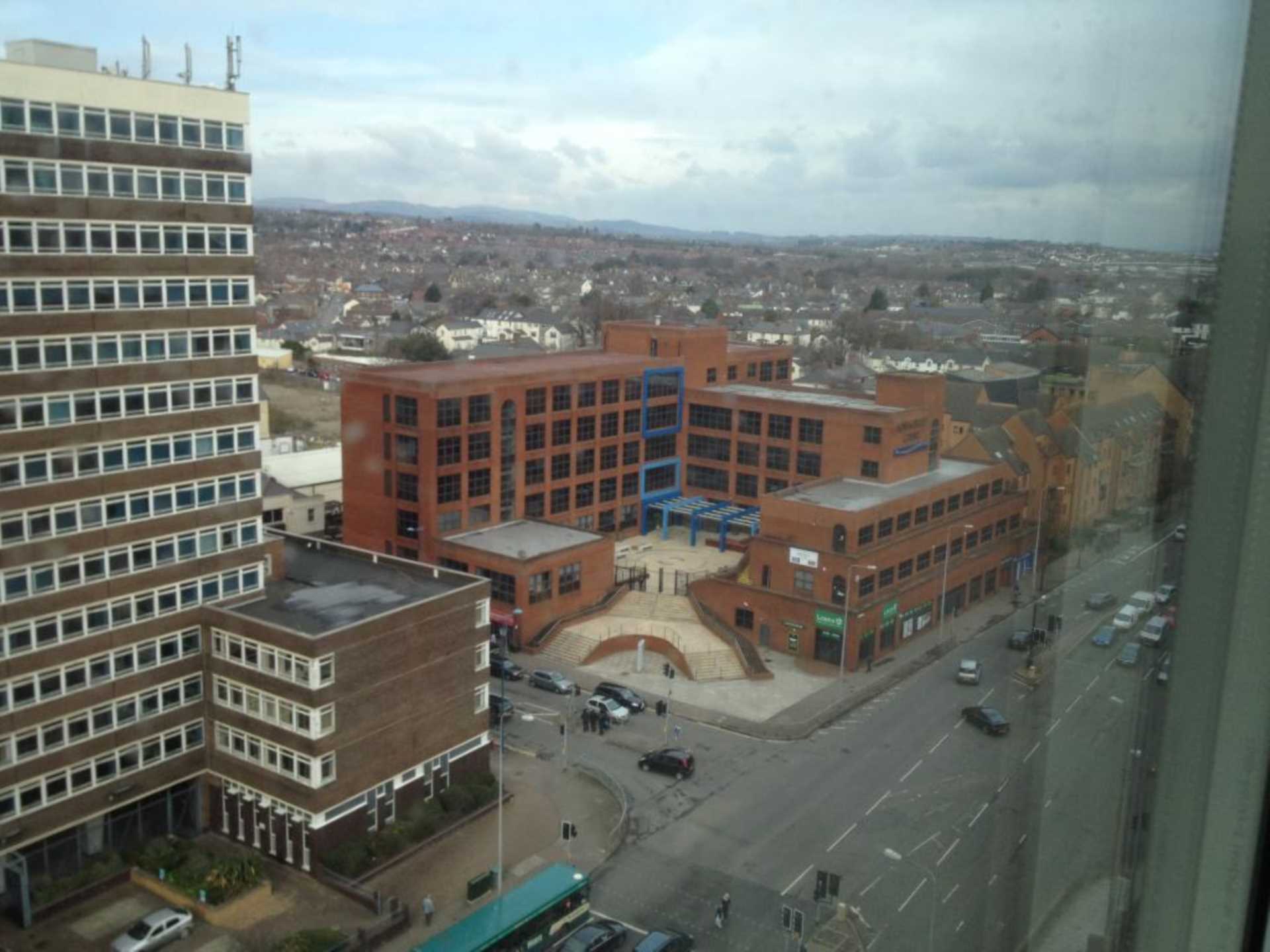 Flat Newport Road in Cardiff