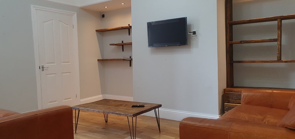 Flat Myrtle Grove in Newcastle upon Tyne