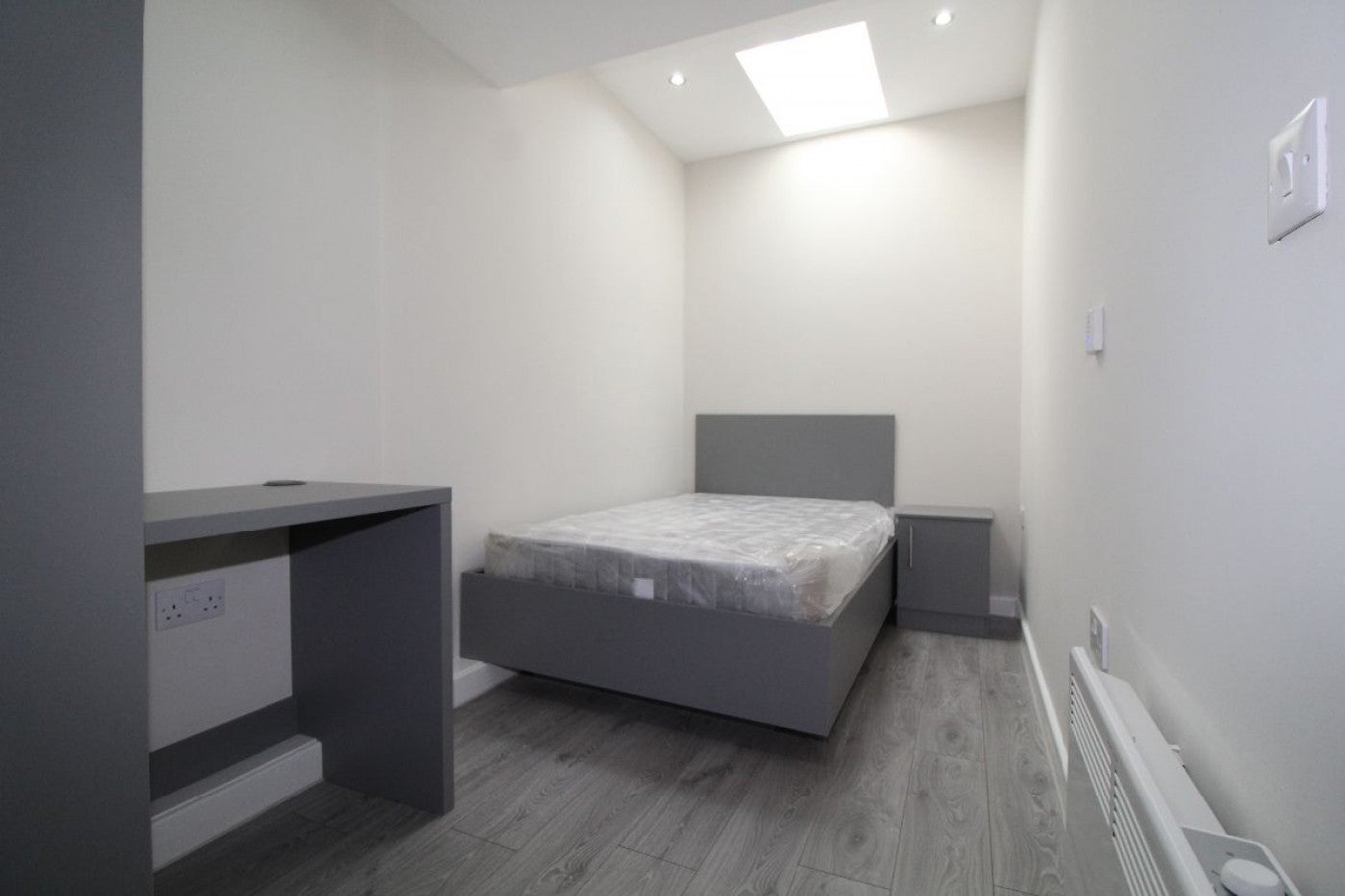 Flat Clayton's Gate in Preston
