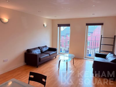 Flat Holywell Heights in Sheffield