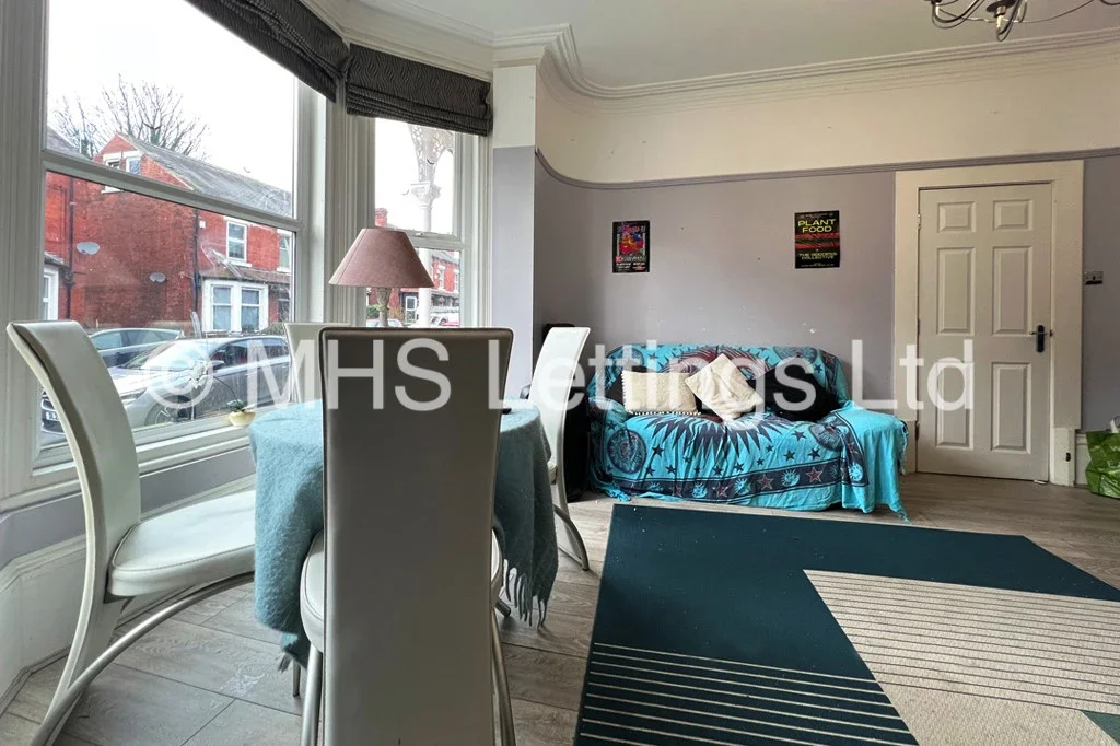 Flat Granby Place in Leeds
