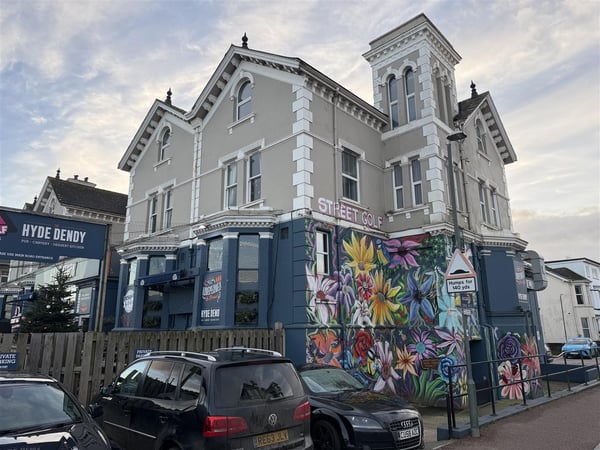 Flat Adelphi Lane in Paignton