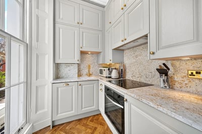 Flat Highbury Park in Greater London