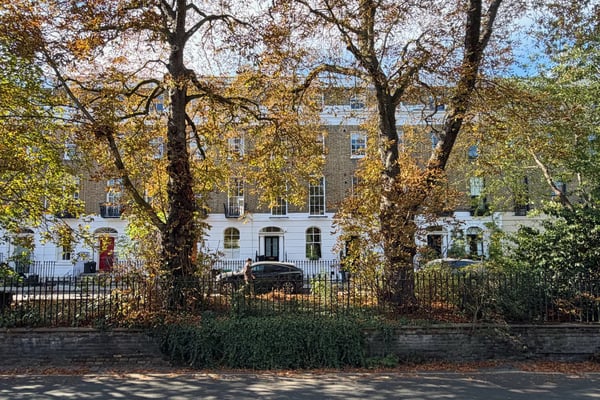 Flat Highbury Park in Greater London