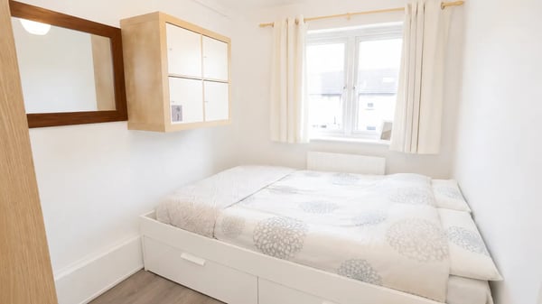Room Cambridge Heath Road in Greater London