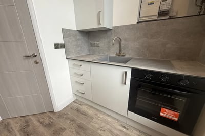 Flat Birkby Lodge Road in Kirklees