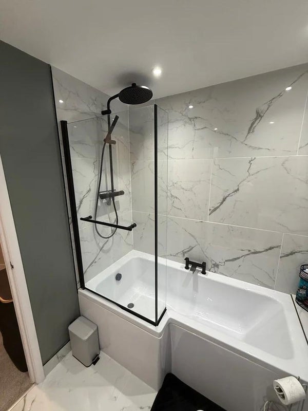 Room Bagnell Road in Bristol