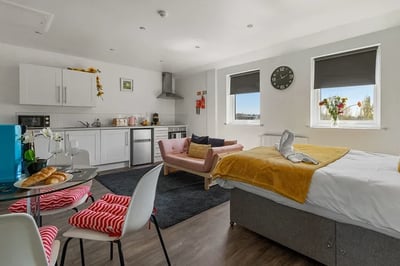 Flat Charlotte Mews in Exeter