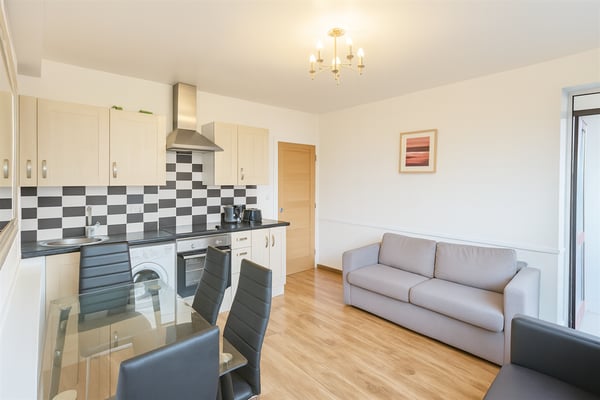 Flat Harrison Street in Greater London