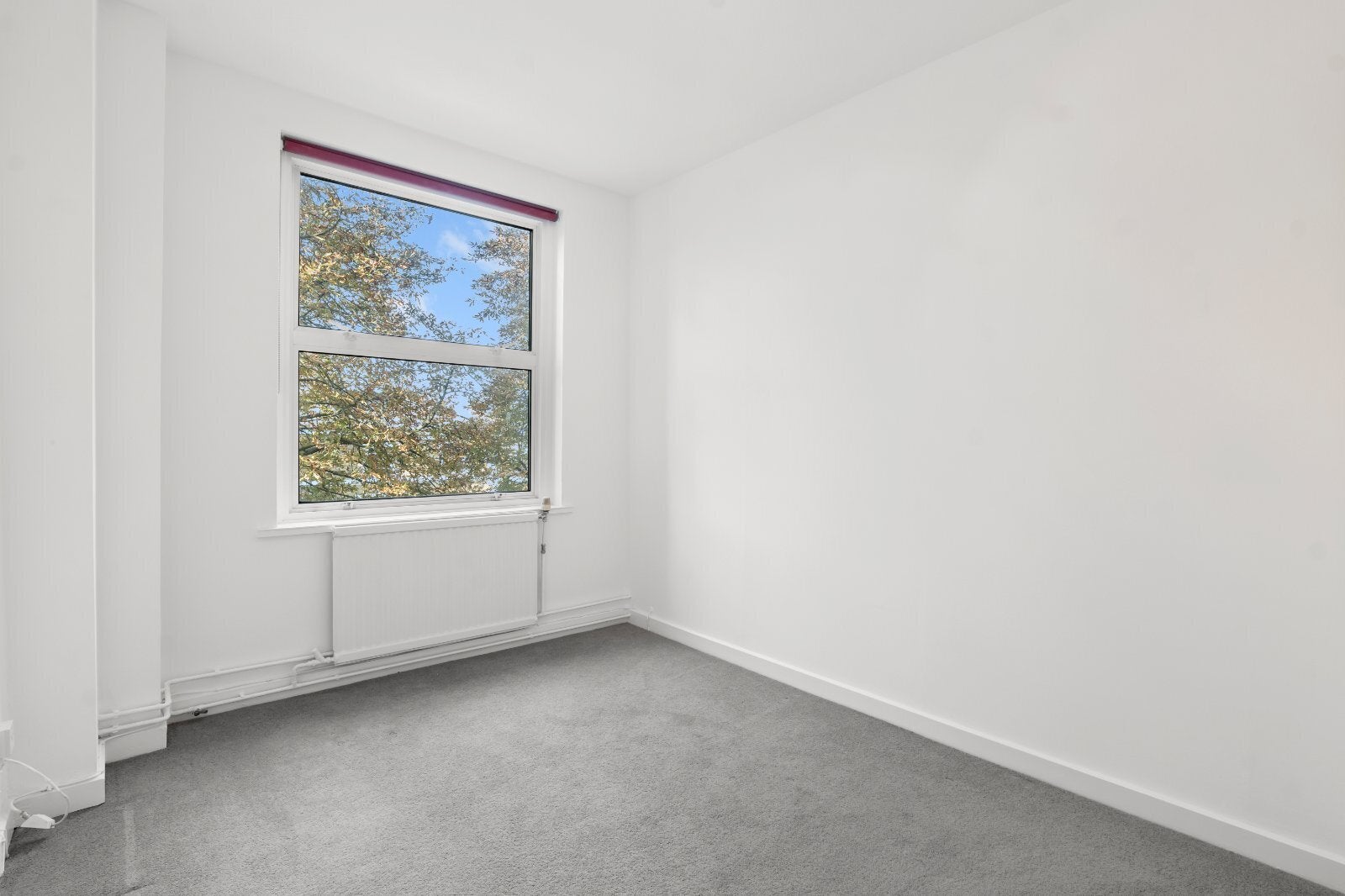 Flat Gloucester Avenue in Greater London