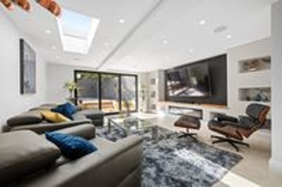 House Grayling Road in Greater London