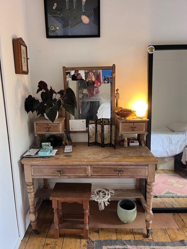 Room Alconbury Road in Greater London