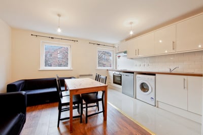 House Cyclops Mews in Greater London