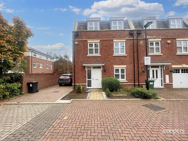 House Truesdales in Greater London