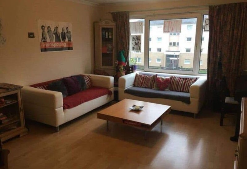 Room McAslin Court in Glasgow