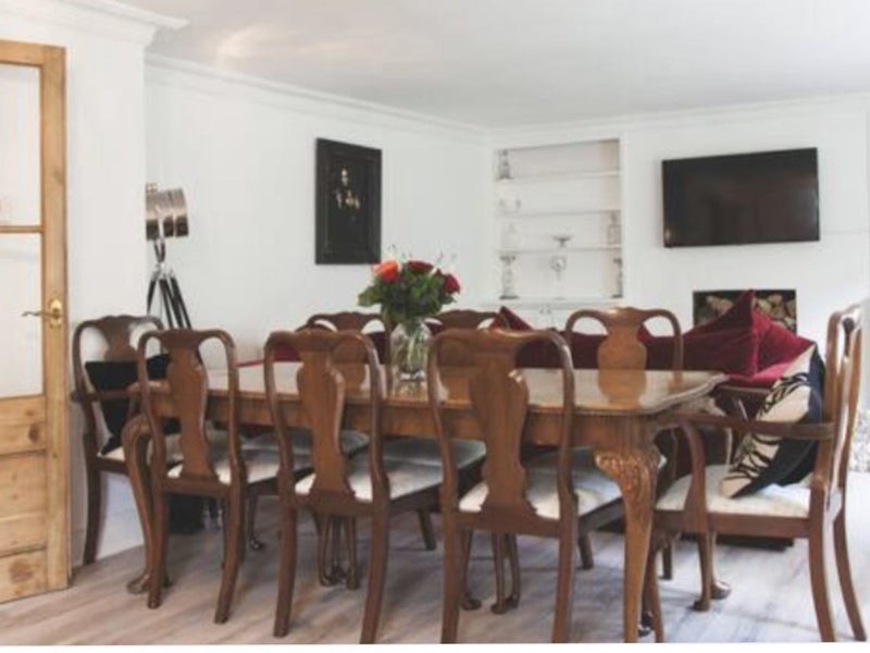 Flat Victoria Rise in Greater London