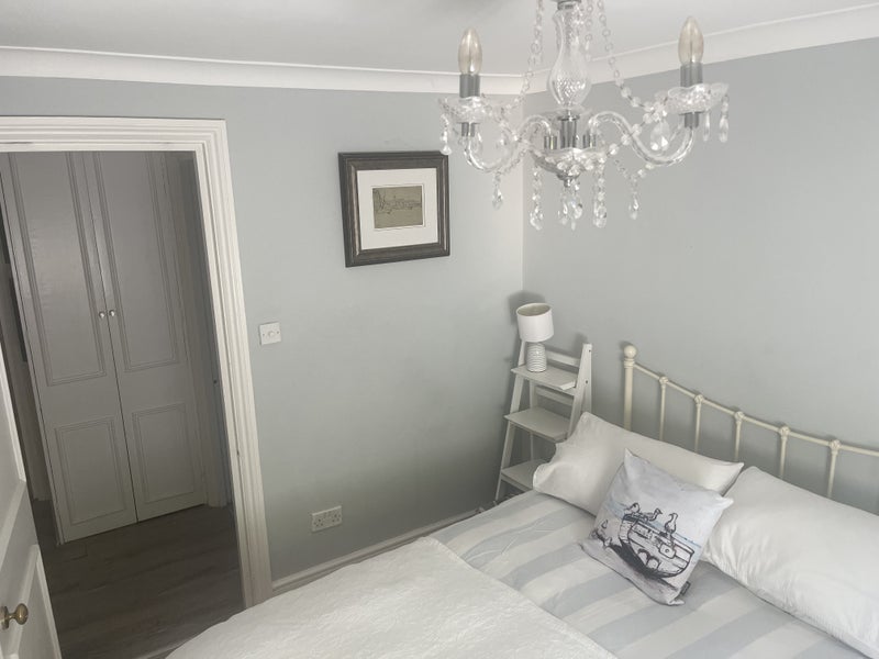 Flat Victoria Rise in Greater London