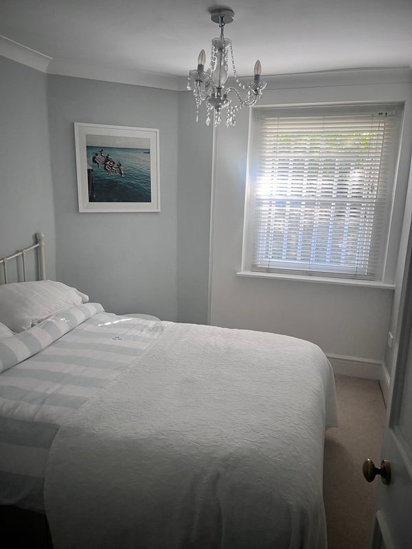 Flat Victoria Rise in Greater London