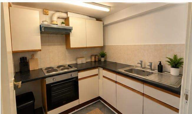 Flat Millhaven Mews in Bradford