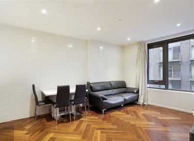 Flat New Union Square in Greater London