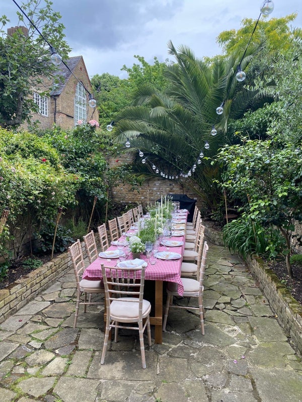 Room Ovington Street in Greater London