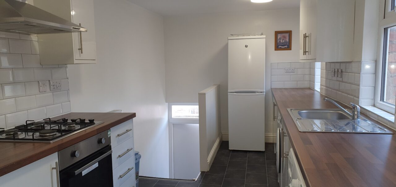 Flat Oakland Road in Newcastle upon Tyne