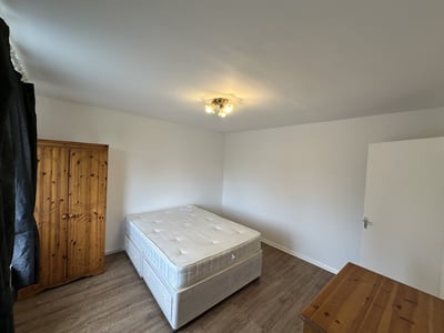 Flat Alexandra Grove in Greater London