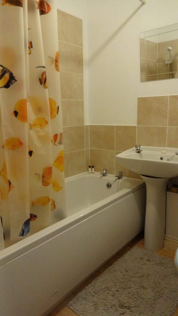 Flat Drewry Court in Derby