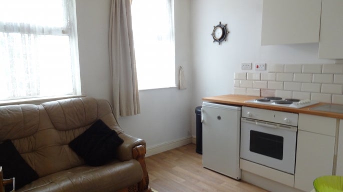 Flat Drewry Court in Derby