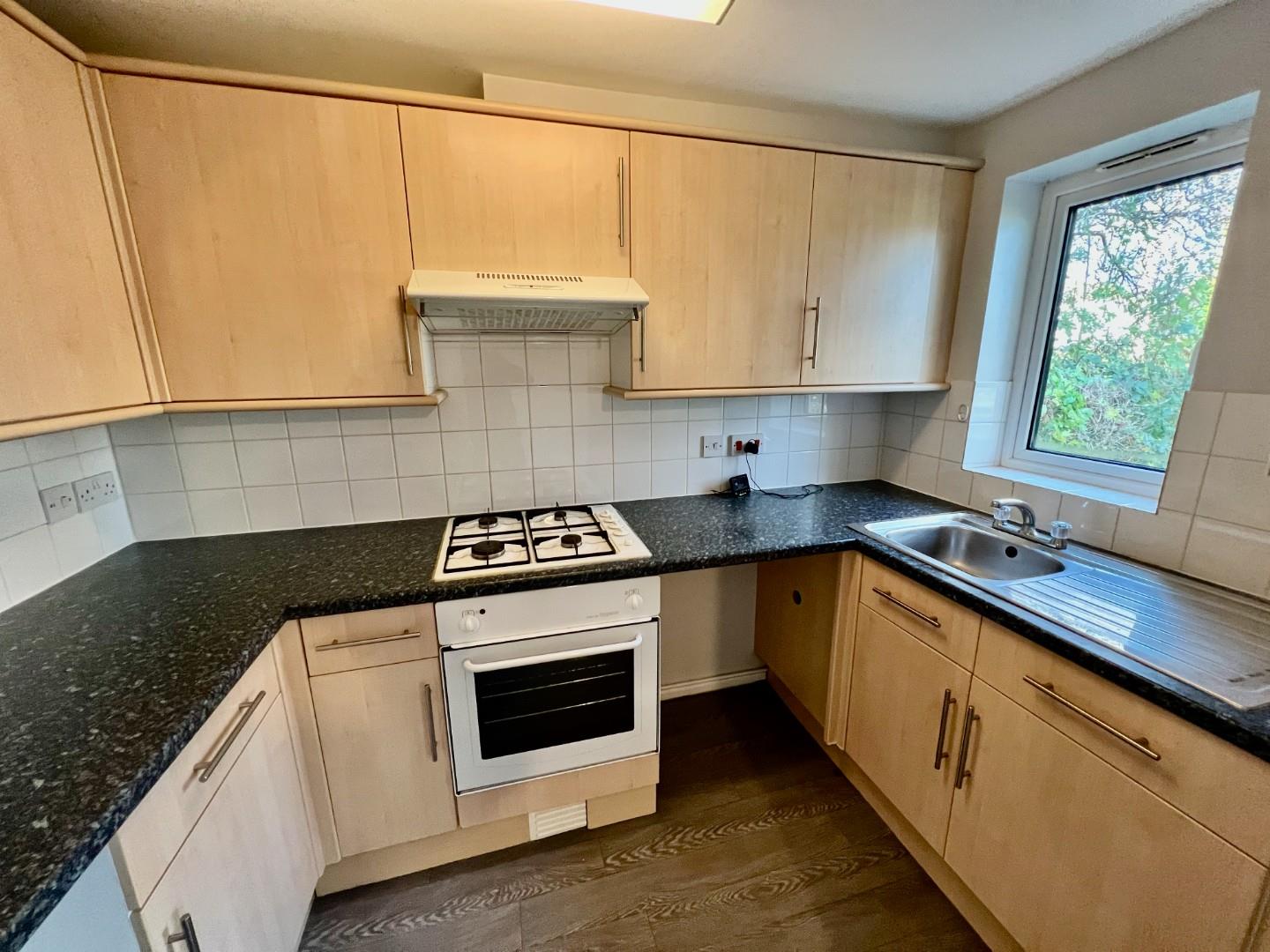 Flat Glebe Road in Bristol