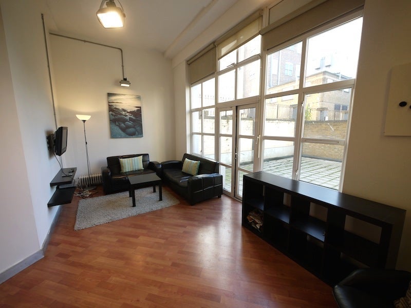 Flat Birchfield Street in Greater London
