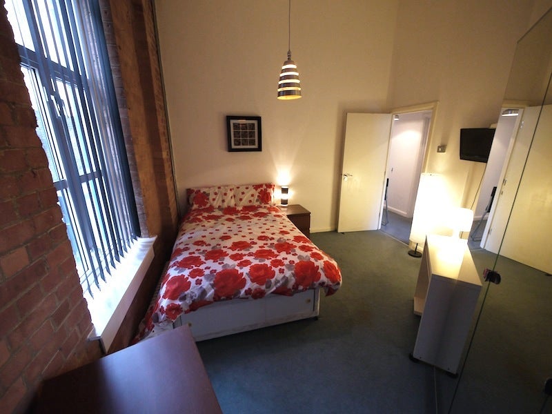 Flat Birchfield Street in Greater London
