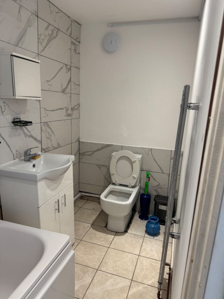 Flat Gainsborough Road in Greater London