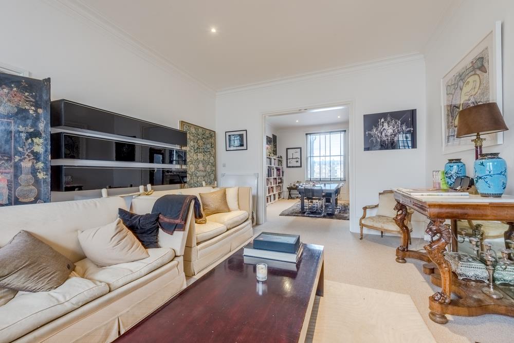 Flat North Row in City of Westminster