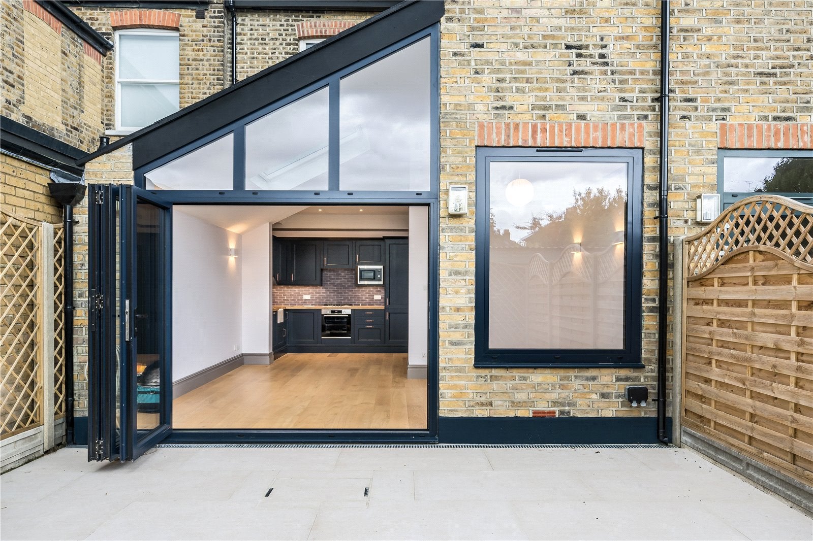 House Cleveland Gardens in Greater London