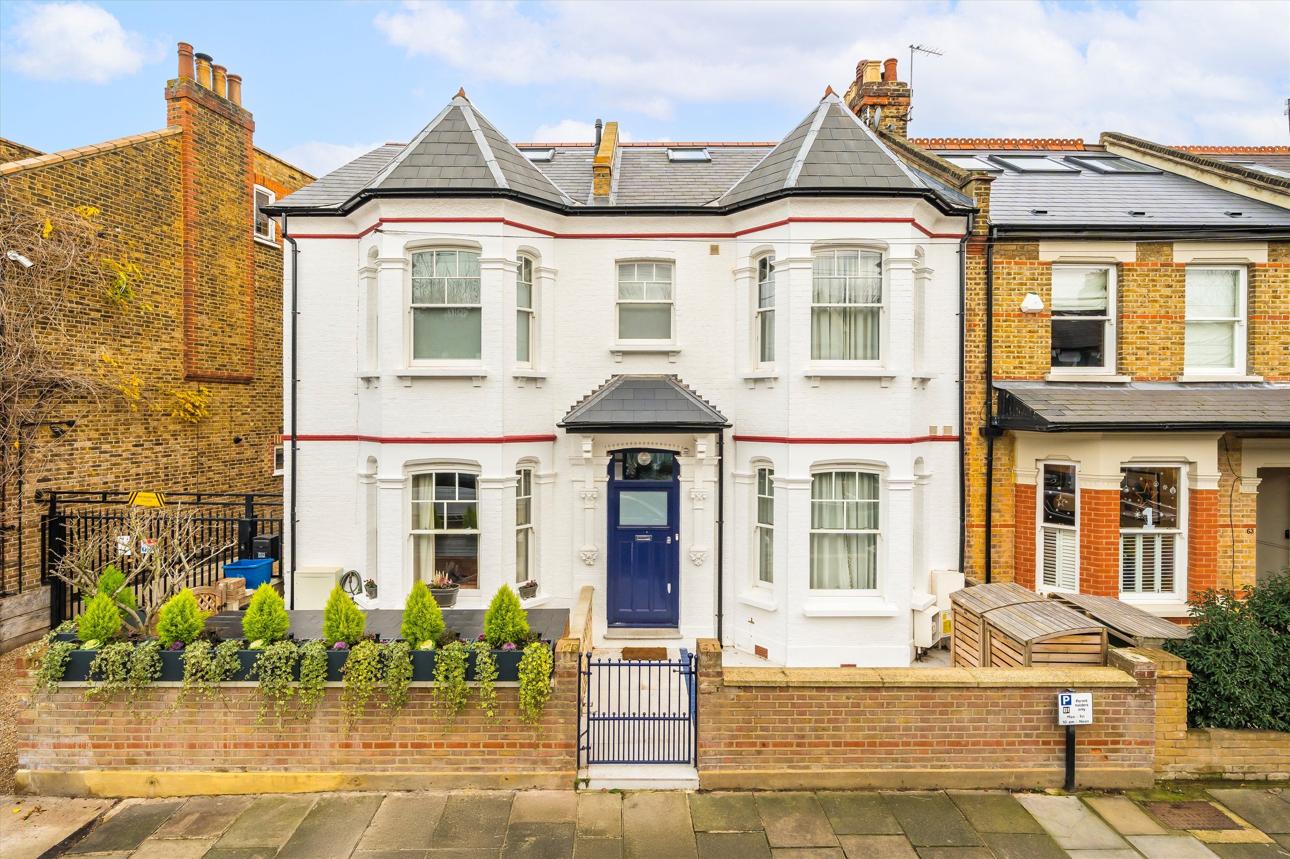 House Cleveland Gardens in Greater London