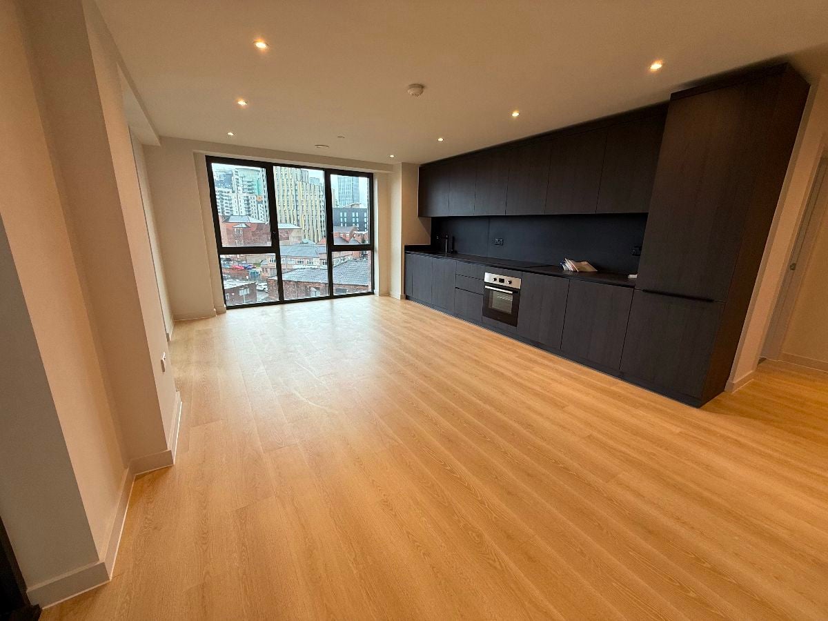 Flat Dutton Street in Manchester