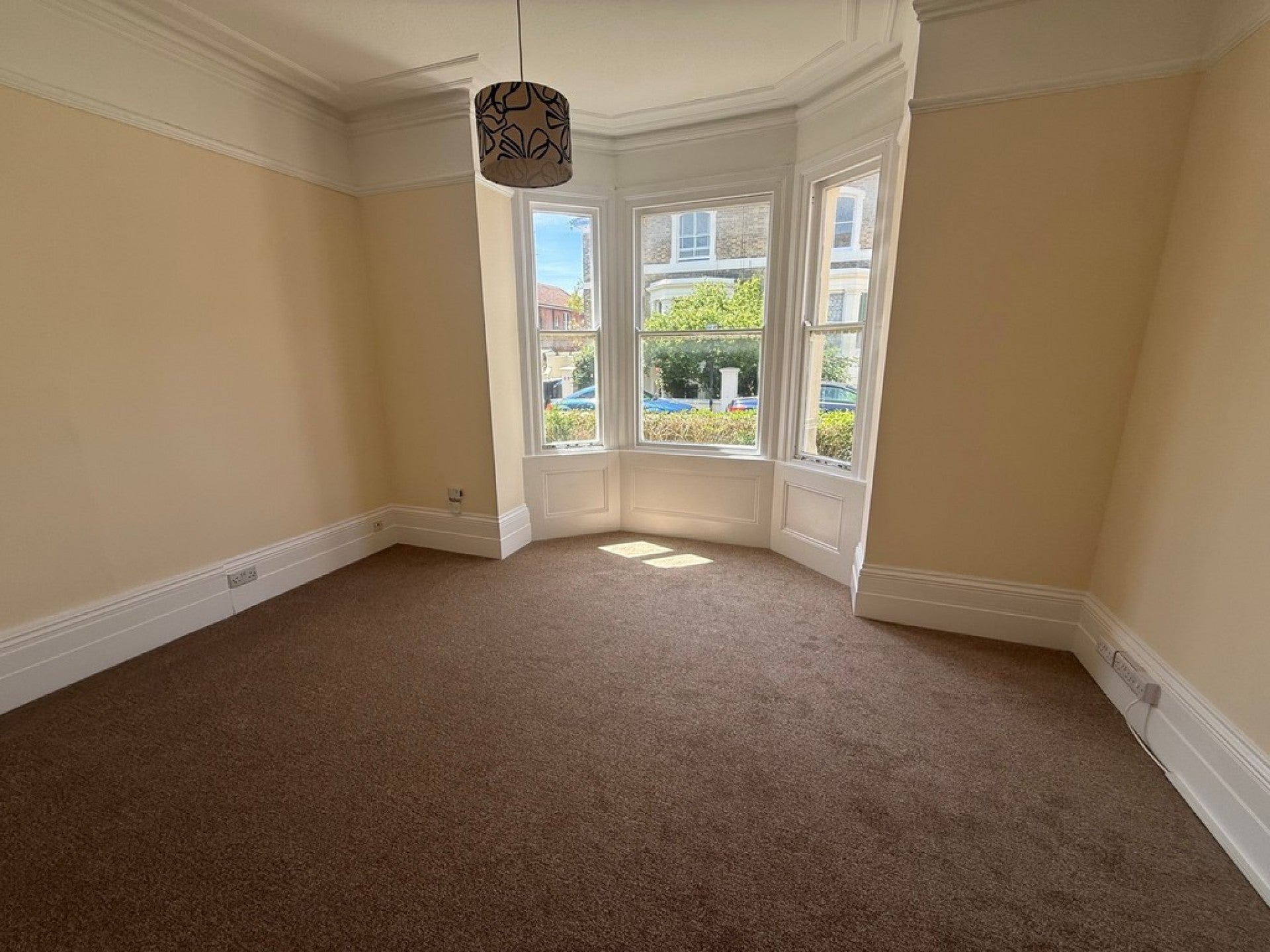 Flat Shelley Road in Worthing
