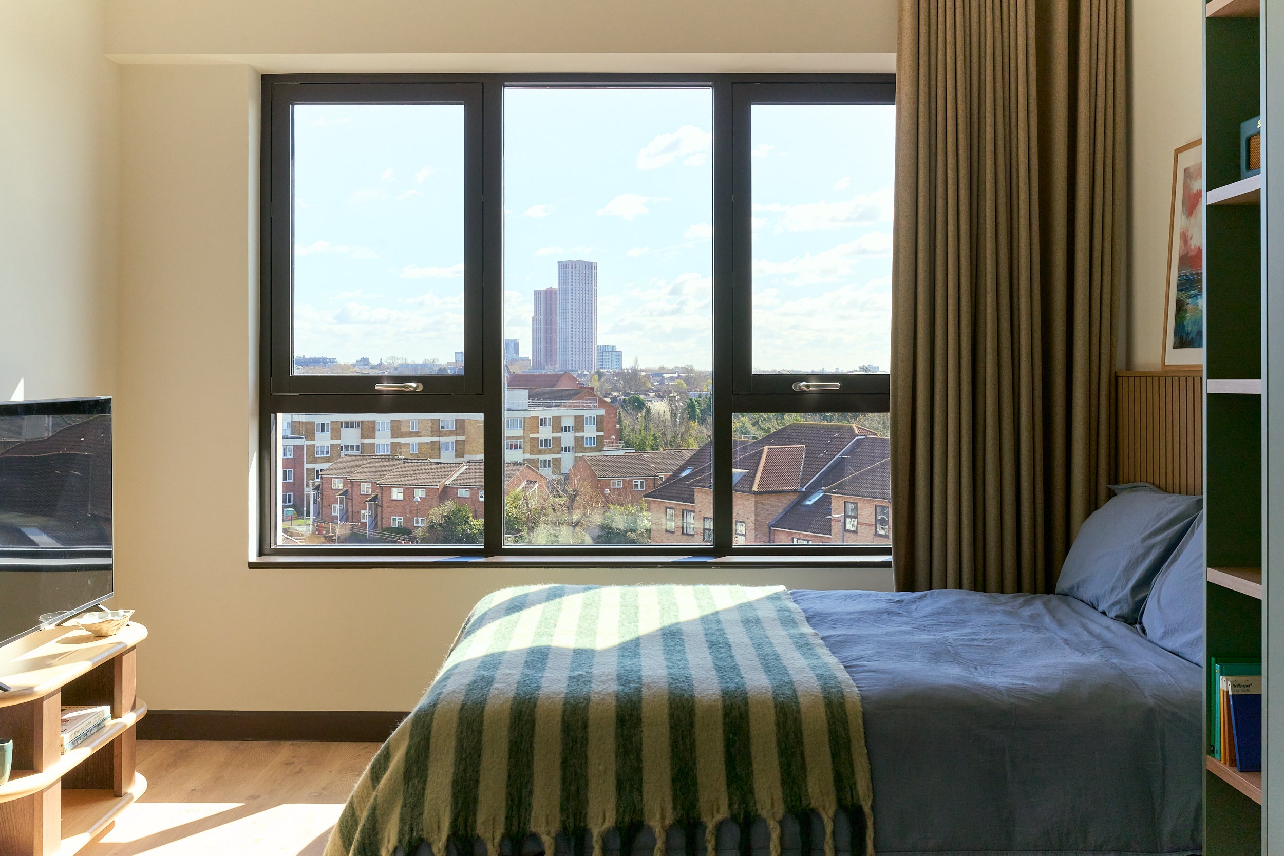 Flat Blackhorse Lane in Greater London