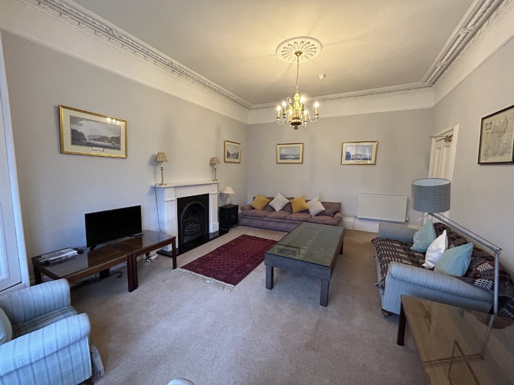 House Dryden Place in City of Edinburgh