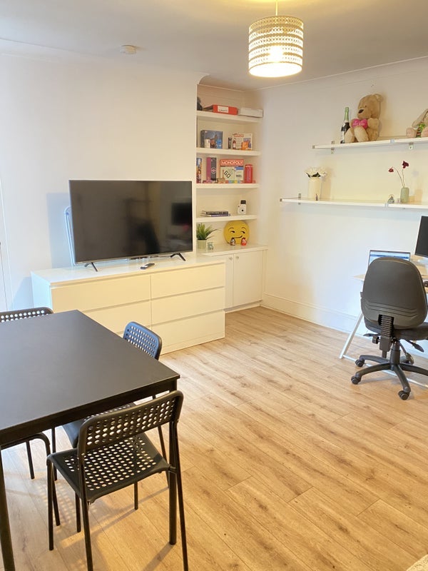 Room Blackheath Road in Greater London