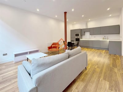 Flat Vittoria Street in Birmingham