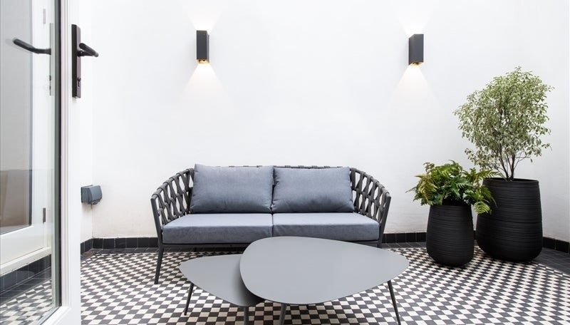 Flat Prince of Wales Terrace in Greater London