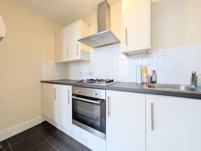 Flat Knowsley Road in Southport