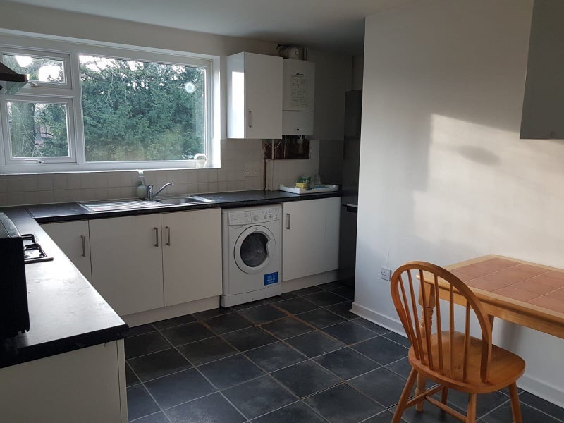 Flat Bloomsbury Lane in Trafford