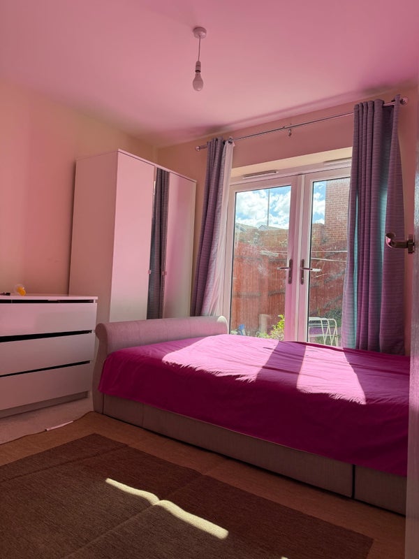 Room Austin Close in Rugby