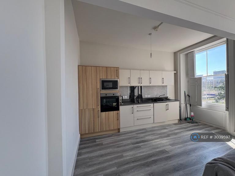 Flat Albion Street in Hull